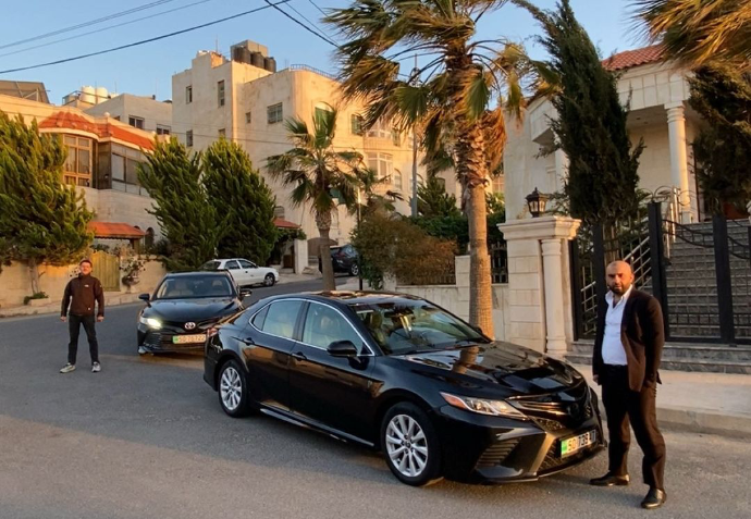 فريق رويال رايد جوردان المحترف وأسطول المركبات الفاخرة