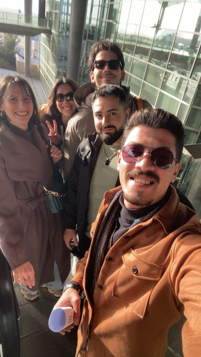 تأجير سيارات في الأردن | أفضل الأسعار وأسطول حديث في مطار الملكة علياء. هل تبحث عن تأجير سيارة في الأردن؟ نقدم خدمات تأجير سيارات موثوقة في عمّان ومطار الملكة علياء. أسطول حديث، تأمين شامل، ودعم على مدار الساعة. احجز سيارتك اليوم! استمتع بجمال الأردن مع خدمات تأجير السيارات المميزة لدينا. نوفر مجموعة واسعة من السيارات الحديثة، من السيارات الاقتصادية للجولات السياحية في عمّان إلى سيارات الدفع الرباعي الفاخرة المثالية لاستكشاف البتراء ووادي رم. نحن متخصصون في تأجير السيارات في مطار الملكة علياء الدولي (AMM)، ونقدم أسعارًا شفافة، وتأمينًا شاملاً، ودعمًا للعملاء على مدار الساعة لضمان رحلة سلسة لا تُنسى.