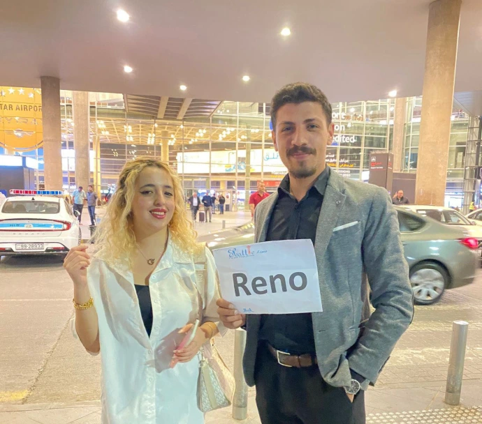 سائق خاص محترف يستقبل السياح - رويال رايد الأردن